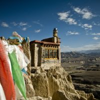 Tibet - Mit dem Auto auf das Dach der Welt